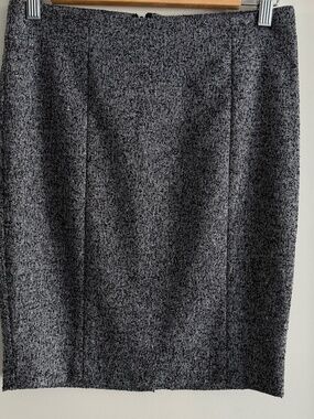 Bebe skirt